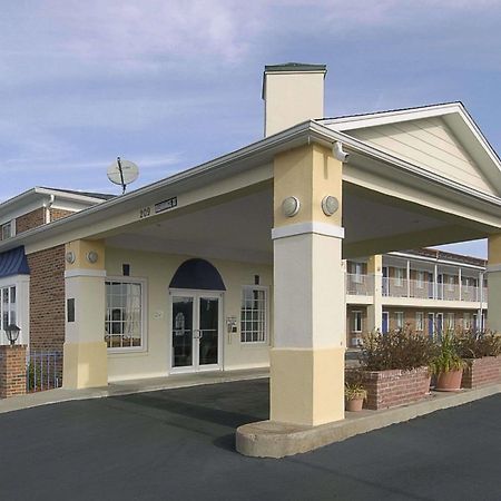 Days Inn By Wyndham Liberty/Ne Kansas City Eksteriør bilde