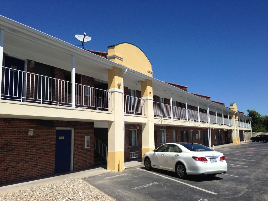 Days Inn By Wyndham Liberty/Ne Kansas City Eksteriør bilde